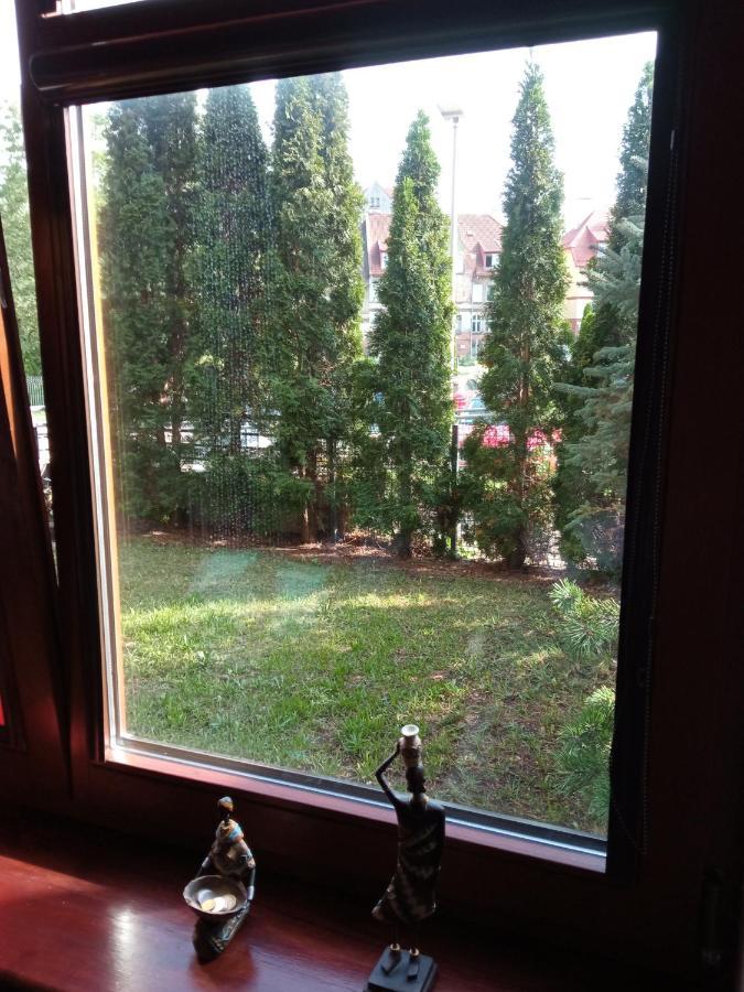 Niewielki Pokoj Jedno Lub Dwuosobowy W Duzym Mieszkaniu W Gdansk Wrzeszcz Ul Smoluchowskiego Kolo Akademii Medycznej - Cooliving エクステリア 写真